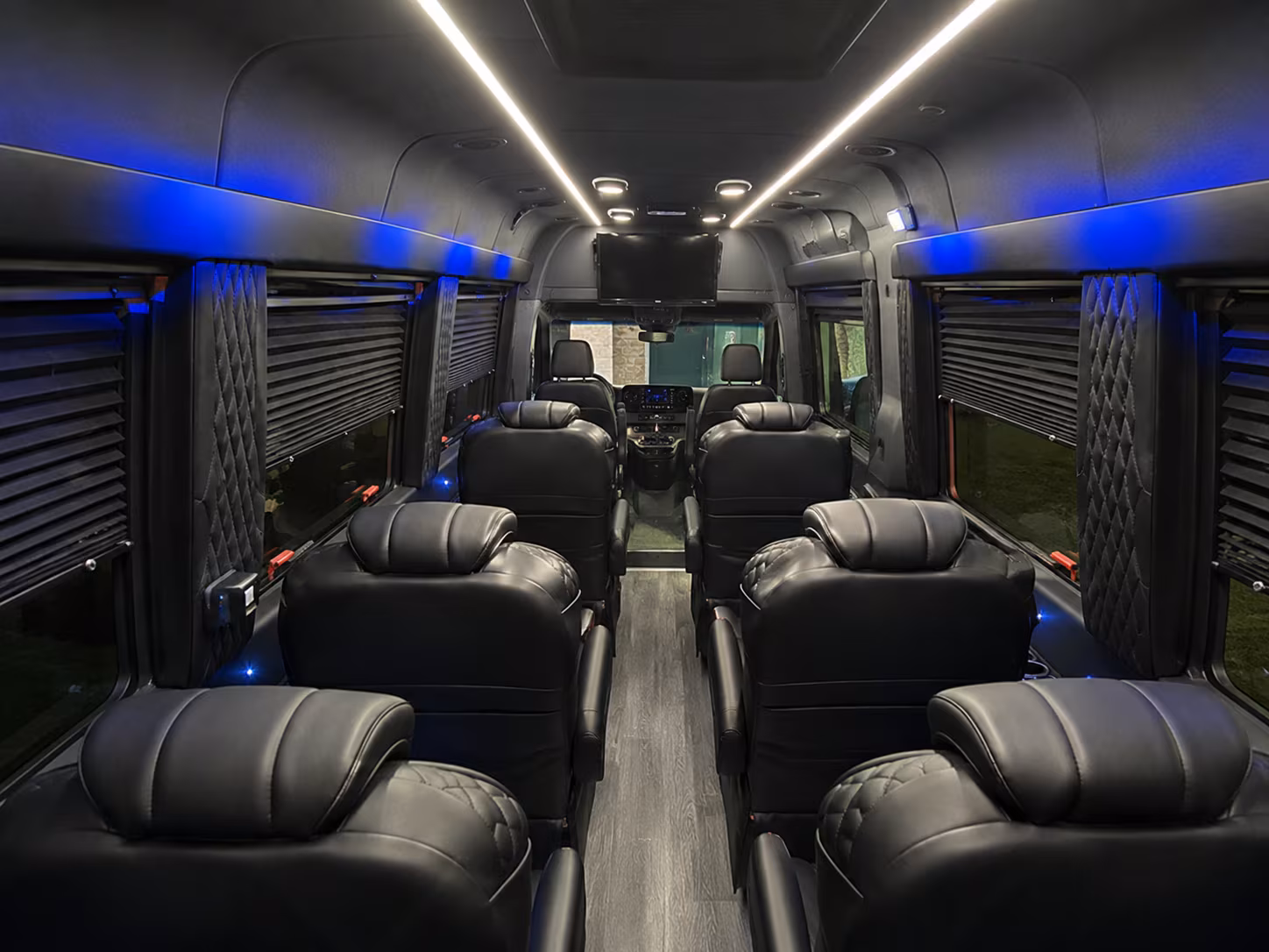 everett 10 passenger sprinter van interior