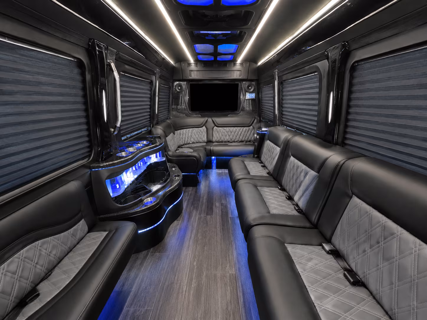 everett employee shuttle van service