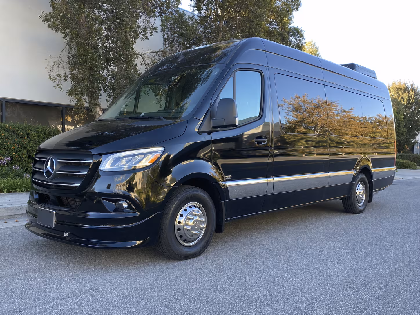 find the perfect transportation for your next wedding 3
